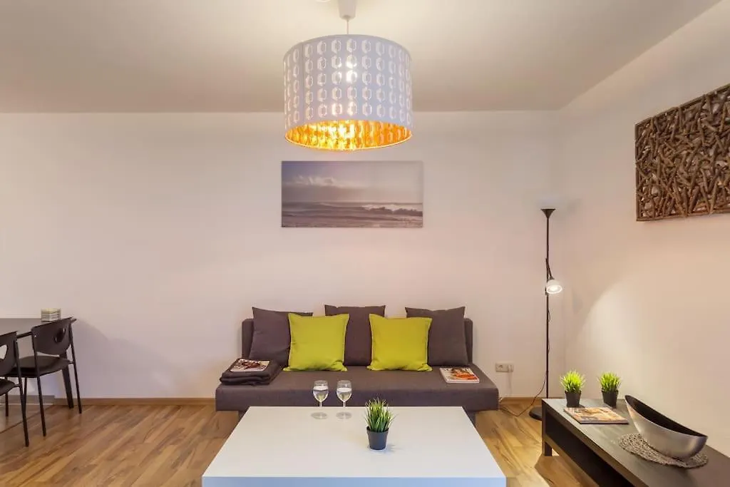 Schoene 2-Zimmerwohnung In Hannover-List Apartamento